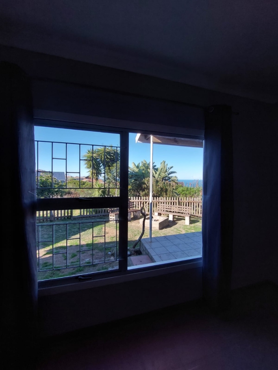 To Let 3 Bedroom Property for Rent in Dana Bay Western Cape